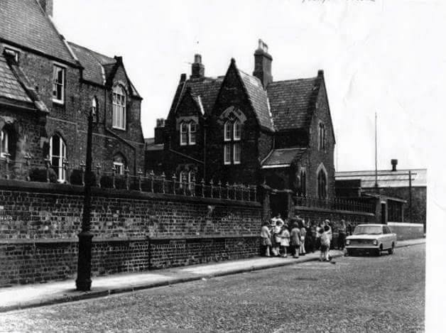 Northumberland Terrace - Lost Tribe of Everton